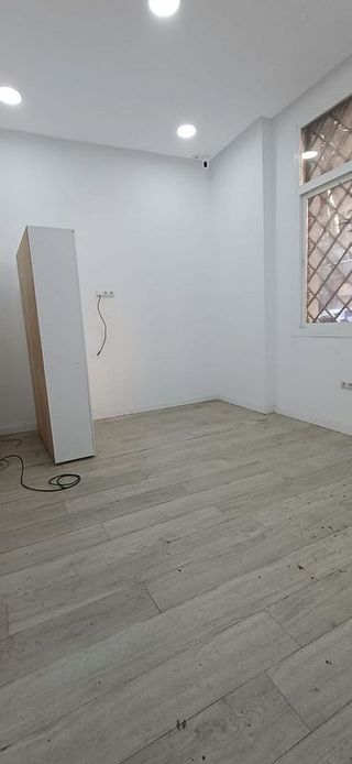 Local comercial en alquiler en Ensanche Centro - Puerto en Málaga