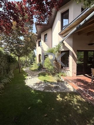 Chalet en alquiler en Aravaca en Madrid