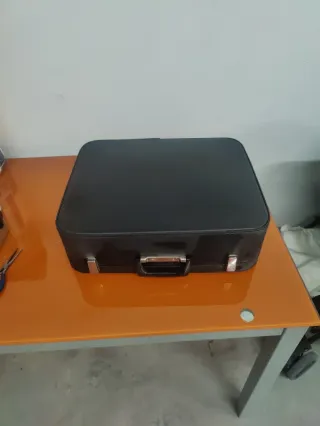 Máquina de escribir OLYMPIA Regina de Luxe