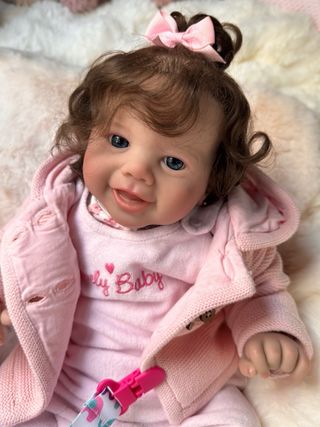 Bebé Reborn Risueña