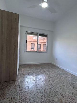 Piso en alquiler en Avda. de Abril. - 9 de octubre en Sagunto