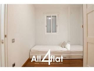 Piso en alquiler en La Font de la Guatlla en Barcelona