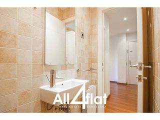 Piso en alquiler en La Font de la Guatlla en Barcelona