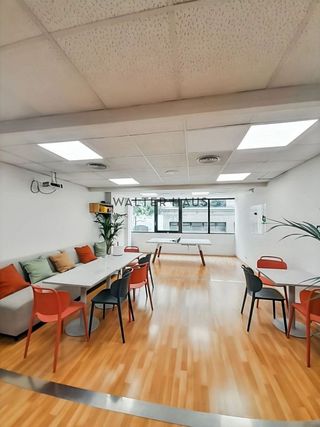 Oficina en alquiler en Vila de Gràcia en Barcelona