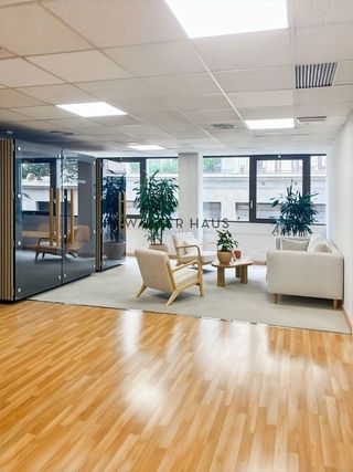 Oficina en alquiler en Vila de Gràcia en Barcelona