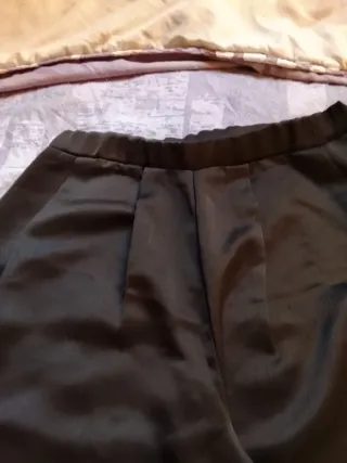 Pantalones anchos raso negro Talla M/L