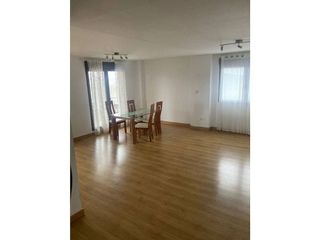 Casa pareada en alquiler en Garrafe de Torío