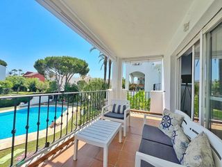 Piso en venta en Bel Air - Cancelada - Saladillo en Estepona