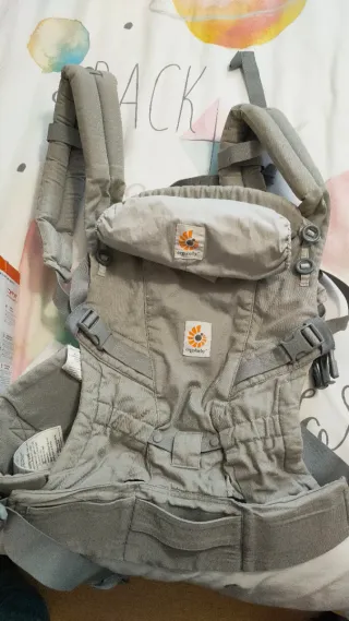 Mochila Ergobaby Adapt 3 Posiciones