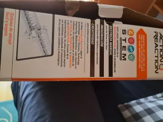 Juego niño niña Clementoni Action & Reaction STEM