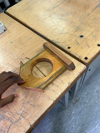 Comedero para pájaros de madera