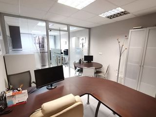 Local comercial en alquiler en Les Clotes en Vilafranca del Penedès