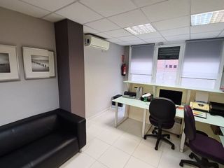 Local comercial en alquiler en Les Clotes en Vilafranca del Penedès