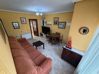 Casa adosada en alquiler en San Pedro del Arroyo