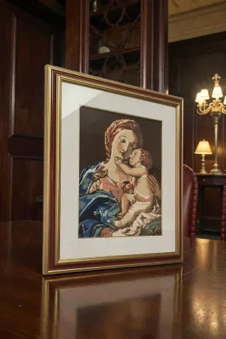 Quadro ricamato Madonna con Bambino