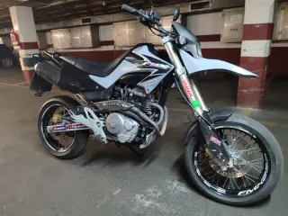 Honda FMX 650 Supermotard