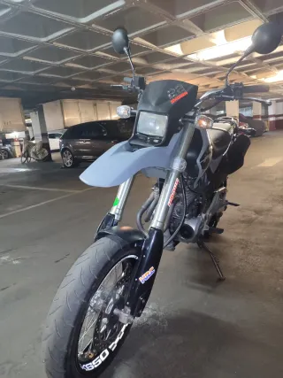 Honda FMX 650 Supermotard