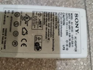 Monitor Sony 15 gris