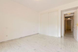 Piso en alquiler en Cabo Pino - Reserva de Marbella en Marbella