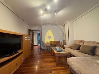 Piso en alquiler en Zona Ultramar en Ferrol