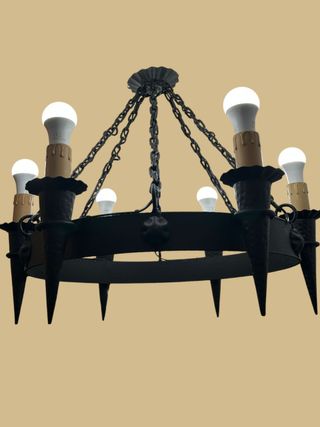 Lámpara de forja negra