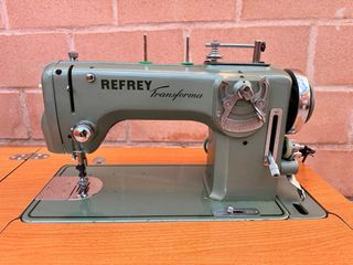 Máquina de coser Refrey Transforma, una joya.