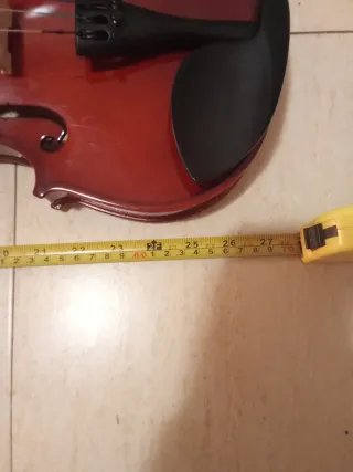Violín semi nuevo con funda