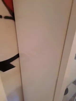 Vitrina IKEA Oxberg Blanca y Cristal