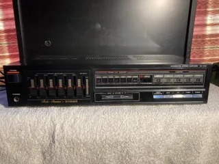 Amplificador Fisher Studio-Standard Negro