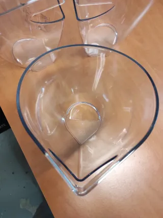 Cubitera para botella de plástico NUEVA a estrenar