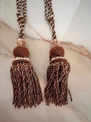 2 Abrazaderas de Cortina Marrón y Dorado