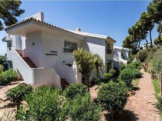 Piso en venta en Riviera del Sol en Mijas