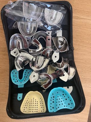 Juego cubetas de impresión odontológicas