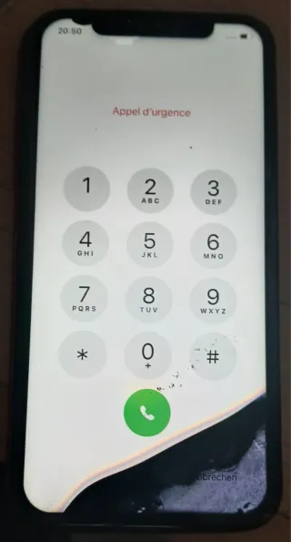 iPhone 11 Rosso per parti senza scheda madre