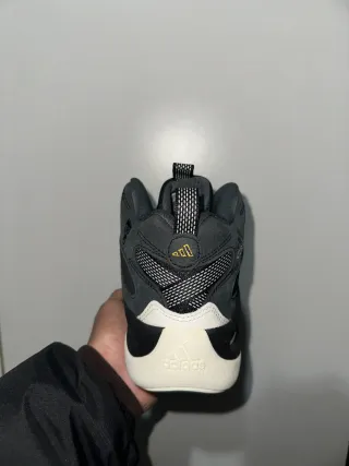 Adidas Crazy 8 Scarpe da Ginnastica