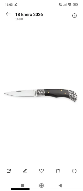 Navaj de bolsillo con detalles plateados