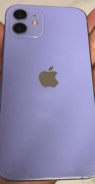 iPhone 12 Morado - Batería 80% 150€ negociables
