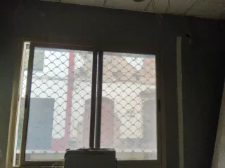 Ventana corredera dorada 1.95x1.65