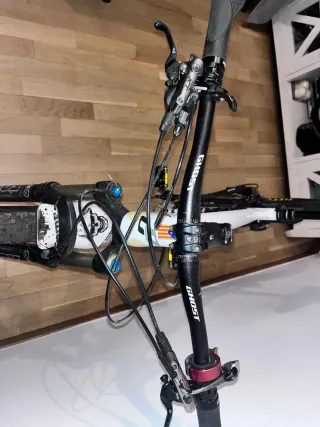 Bicicleta Ghost AMR7LC Talla S Doble Suspensión