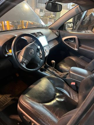 Toyota Rav-4 4x4 automatico