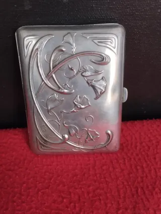 Pitillera Art Nouveau