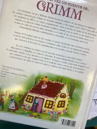 Érase una vez un cuento de-- Grimm