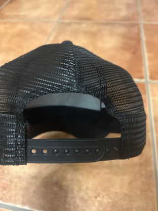Gorra New Era Negra Trucker