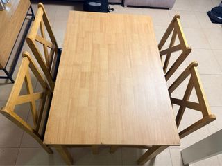 Mesa comedor 70x110cm + 4 sillas