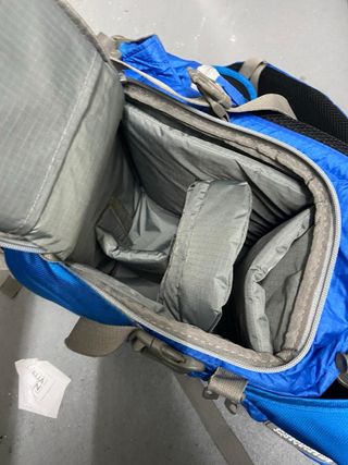 Mochila Amazon Basics senderismo/fotografía