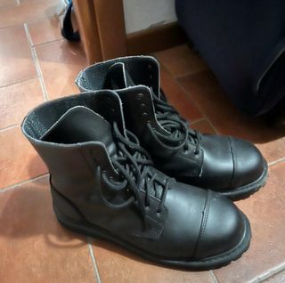 Anfibi Phantom 14 fori neri