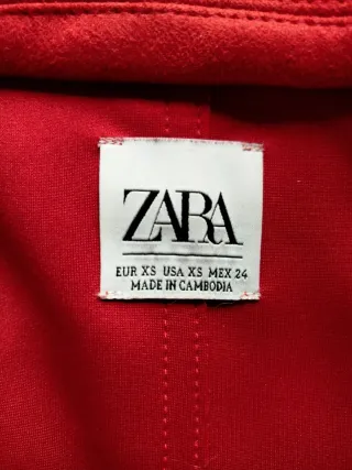 Chaqueta larga Zara