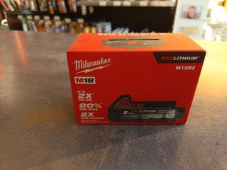 Taladro Milwaukee M18 CBLPD Profesional