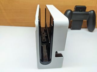 Pacchetto Nintendo Switch OLED Dock + Grip +HDMI (LEED)