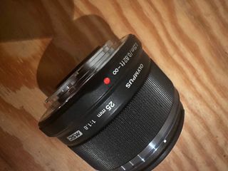 Objetivo Olympus M.Zuiko Digital 25mm 1.8